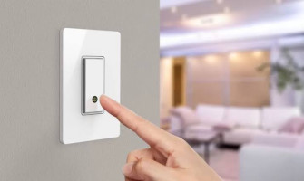 Đèn Tự Tắt/Bật Là Do Đâu? Nguyên Nhân Và Cách Xử Lý An Toàn