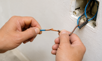 Mối nối dây điện bị lỏng và Cách khắc phục an toàn cho gia đình