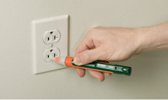 Ổ cắm không có điện dù aptomat không nhảy: Nguyên nhân và cách sửa