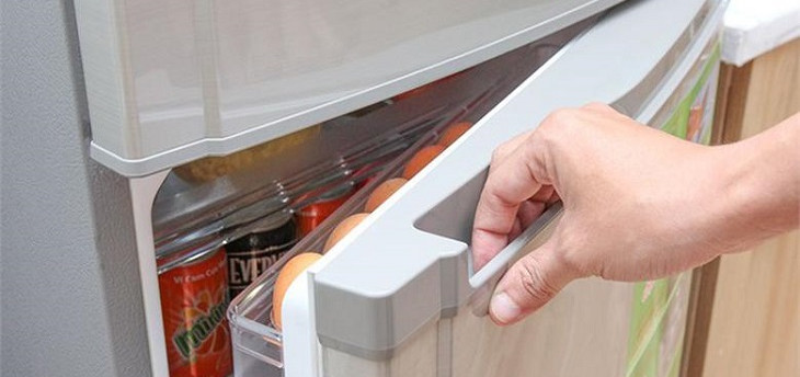 Tủ Lạnh Bị Tê Điện Khi Chạm Vào: Nguyên Nhân Và Cách Khắc Phục An Toàn Tủ Lạnh Bị Tê Điện Khi Chạm Vào: Nguyên Nhân Và Cách Khắc Phục An Toàn